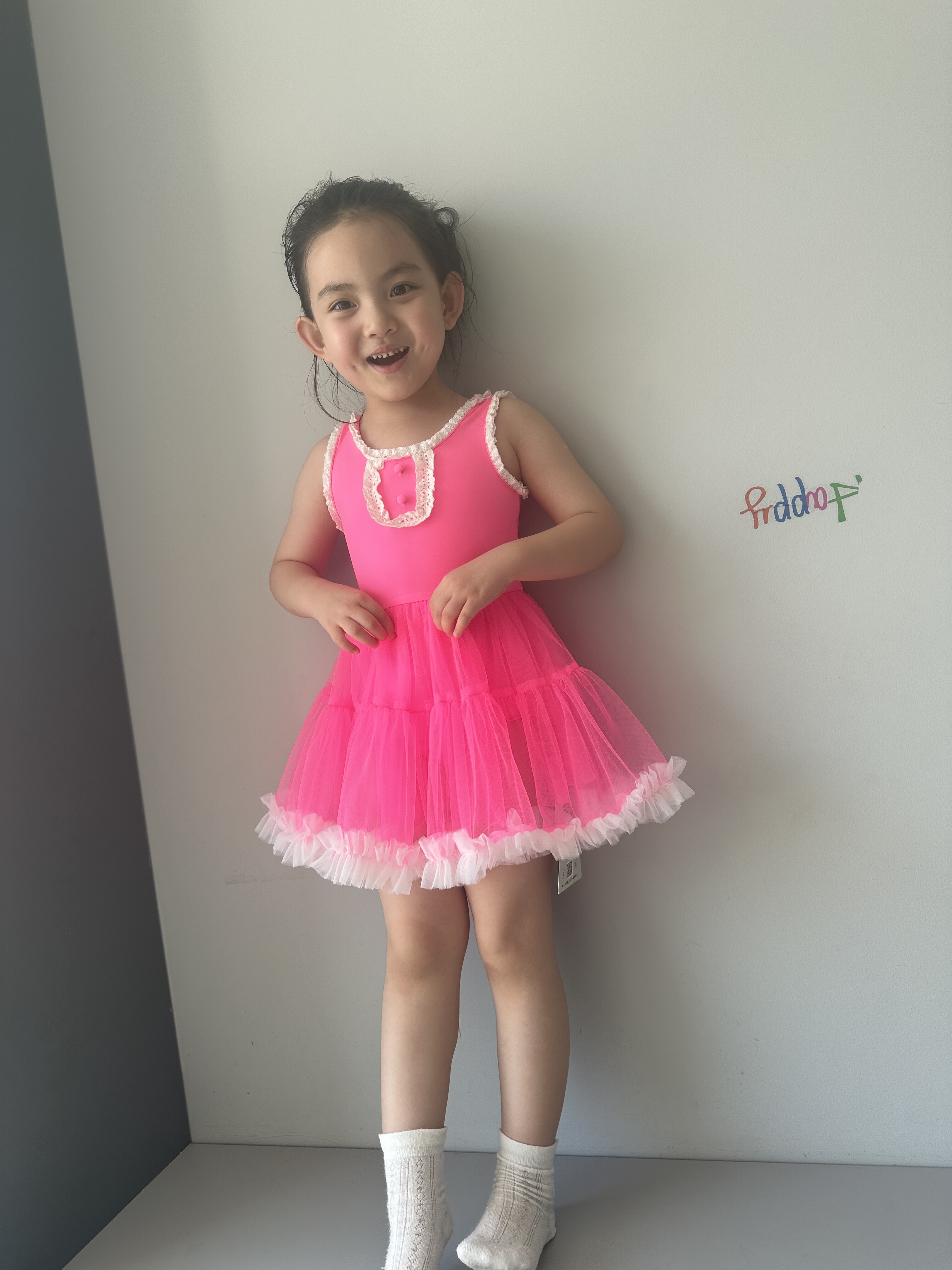 宝儿w玫红色泳衣，凸凸裙款式，身高加十拍，1583