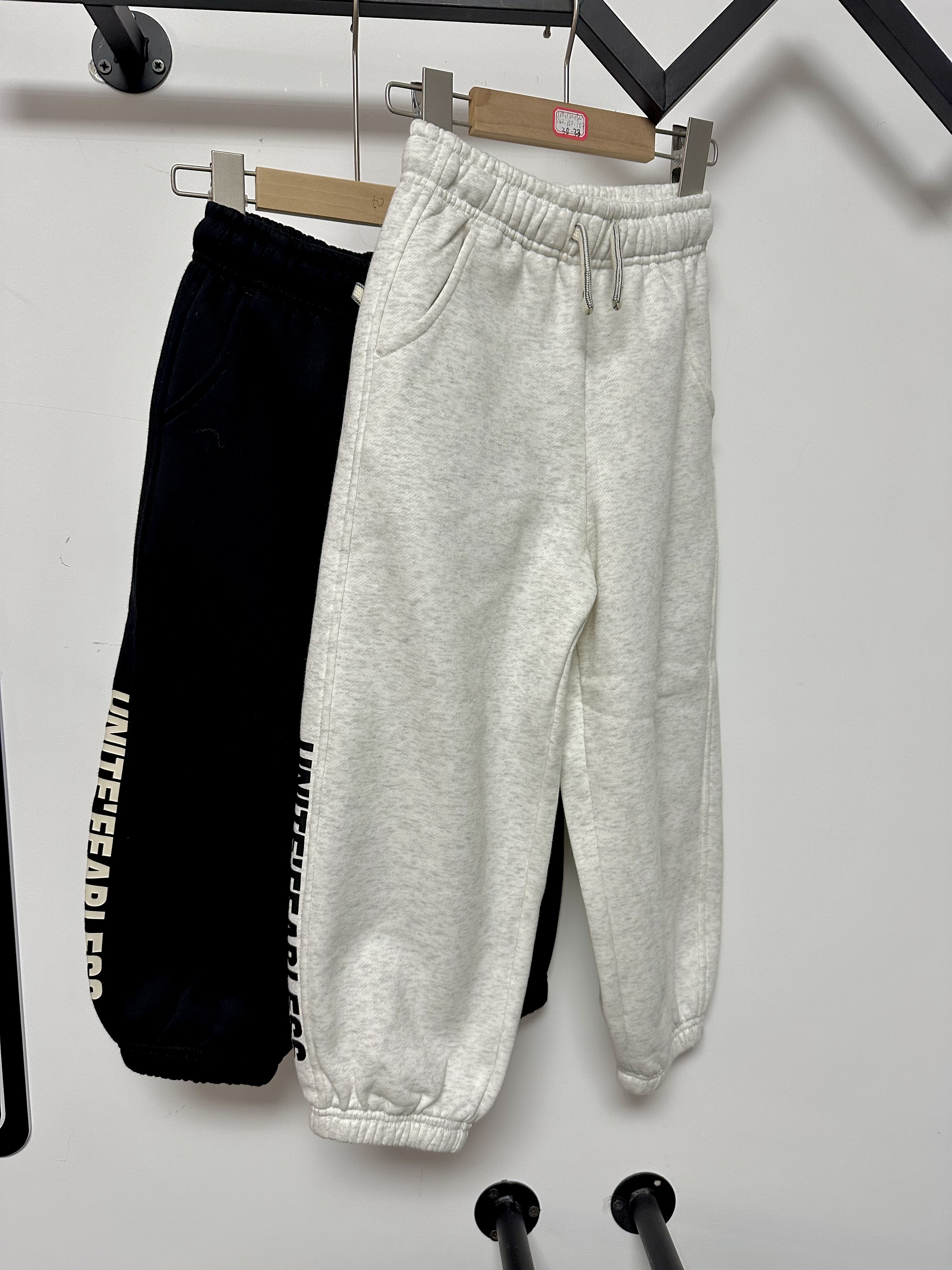 越Ye两色男女童加绒卫裤81550