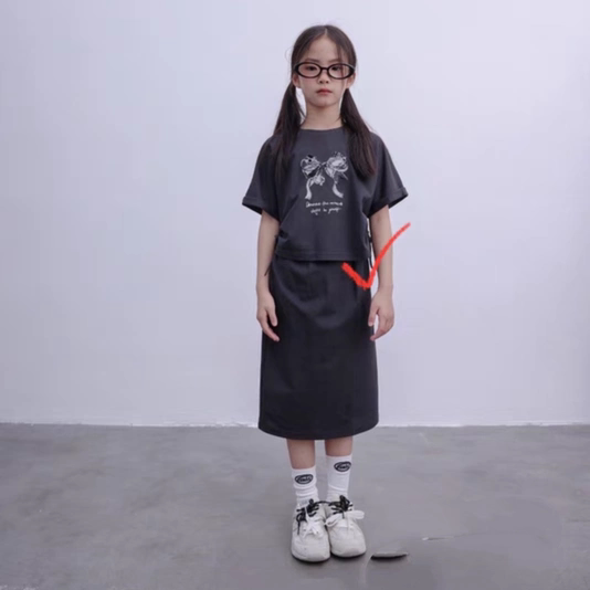 【断码清】25棉欧B女宝灰色套装，上衣加半裙，63483图片