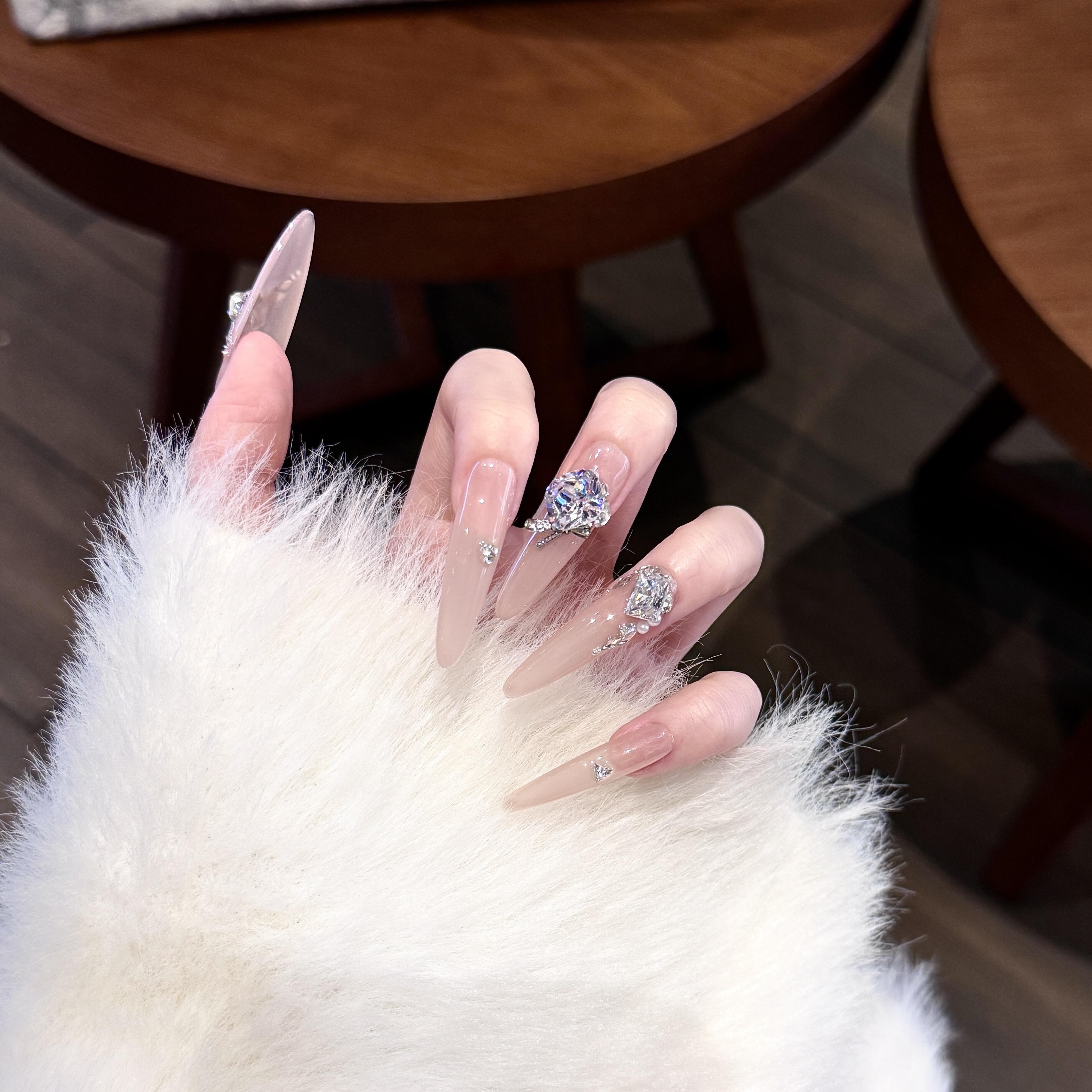 裸色高级小众星锆堆钻爆闪穿戴甲