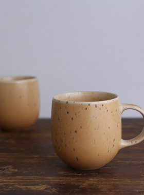 外贸原单出口北欧风哑光窑变渐变黑点陶瓷马克牛奶果汁茶杯子