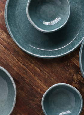 Mystery Collections深绿手作窑变复古不规则陶瓷菜碗餐盘