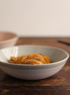 外贸原单出口绿粉纯色手作风复古不规则釉下彩8英寸陶瓷菜碗面碗