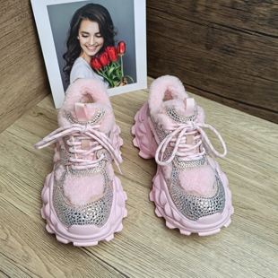 舒优步凡2025新款厚底老爹鞋女款水钻时尚百搭休闲真羊毛运动鞋潮