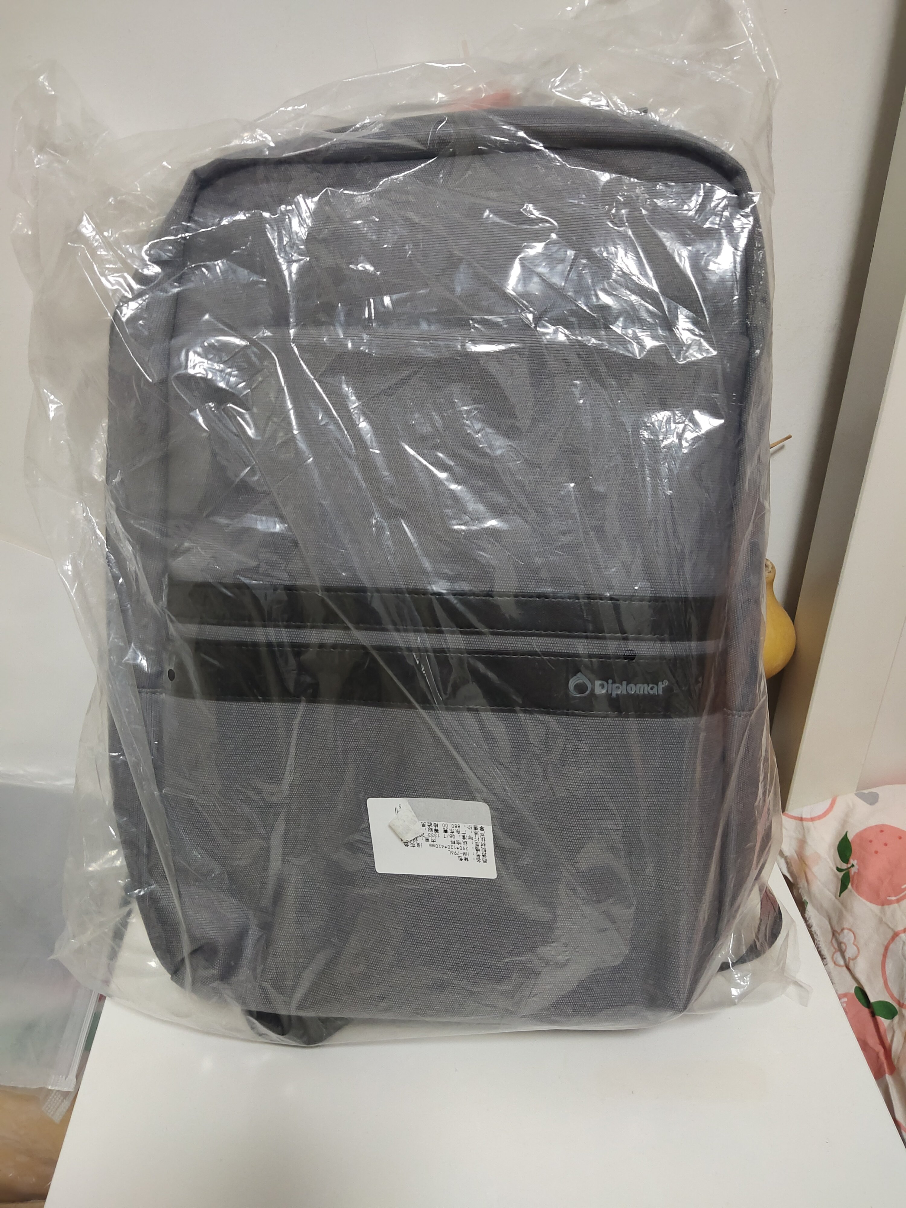 新款男女通用旅行双肩包HM-796L浅灰色电脑背包