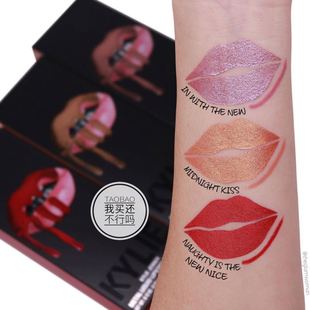 现货！Kylie圣诞Naughty Is The New Nice金属哑光唇釉唇线笔套装