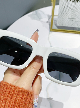 墨镜女小方框时尚个性街拍潮酷防晒庶阳镜防紫外线小框太阳镜遮阳