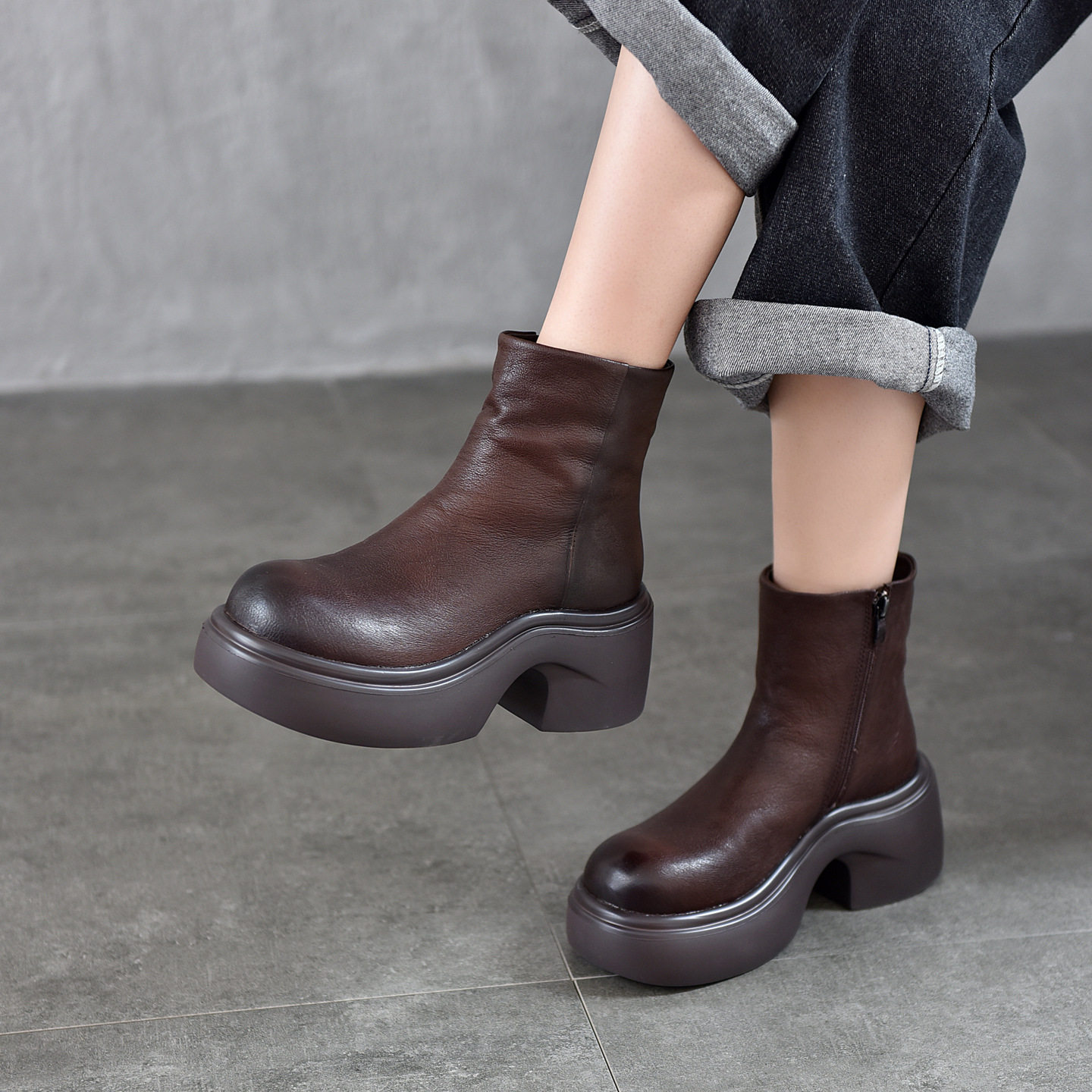 头层牛皮厚底粗跟瘦瘦靴女冬季加绒保暖侧拉链短靴真皮时尚马丁靴