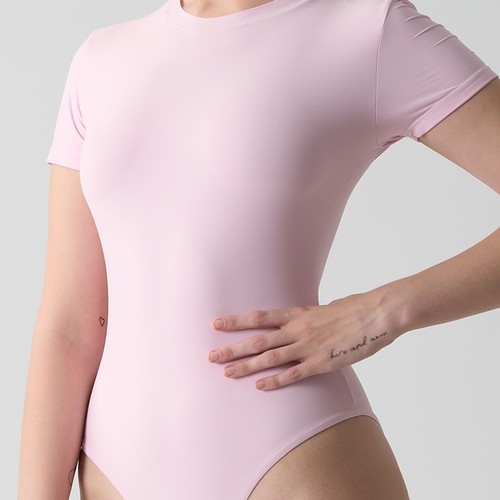 高质感法式日系短袖一体式瑜伽服火辣性感普拉提修身裸感连体衣