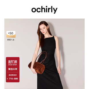 OCHIRLY欧时力小黑裙2026春夏褶皱连衣裙气质显瘦吊带裙 新品