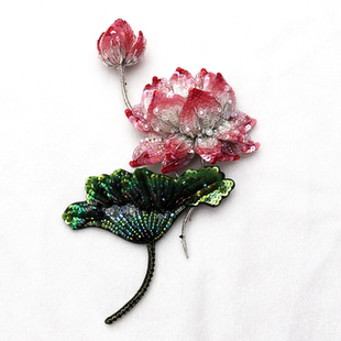 廷梅工坊|法式刺绣珠绣七色粉白红青绿金色莲花胸针手工DIY材料包