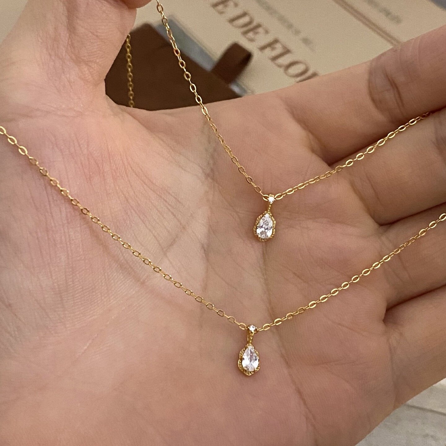 S925纯银镀18K金水滴锆石吊坠项链ins小众设计感轻奢简约款锁骨链