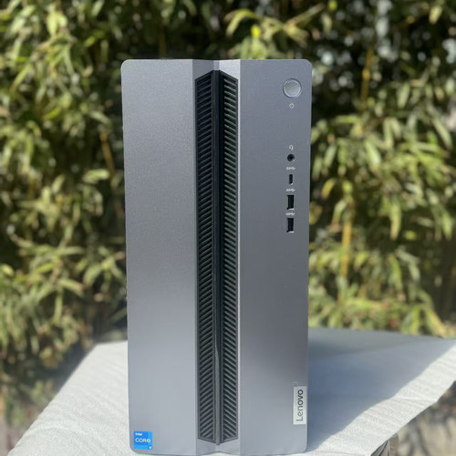 联想台式GeekPro准系统主机