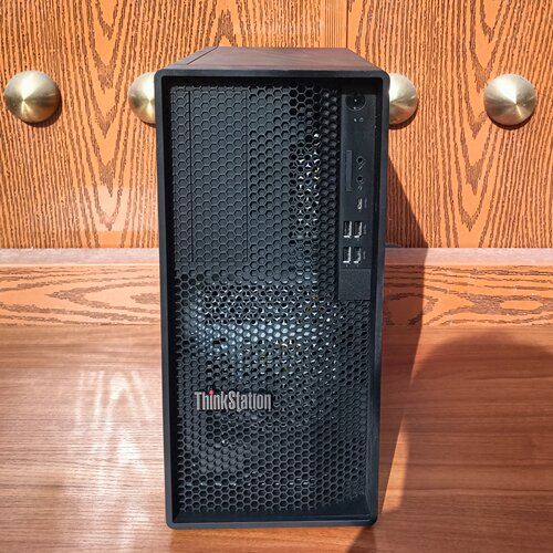 联想ThinkStationP340准系统