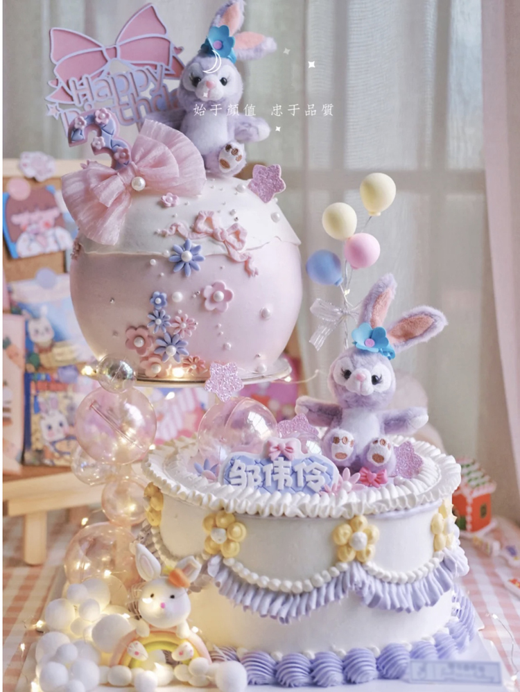 悬浮男女长辈祝寿同城生日蛋糕