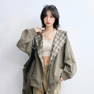 格子拼接开衫 ü线下店同款 连帽卫衣外套 wink 万有引力博物馆