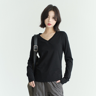纯色V领长袖 上衣打底衫 T恤女秋季 修身 2024年新款 万有引力博物馆