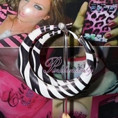 欧美ins涉谷辣妹y2k美式 复古2000s黑白斑马纹夸张大耳圈耳饰女