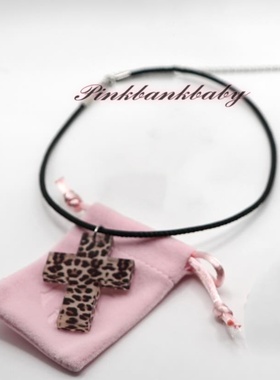 pinkbankbaby手工自制小众个性y2k豹纹十字架吊坠硅胶绳项链女