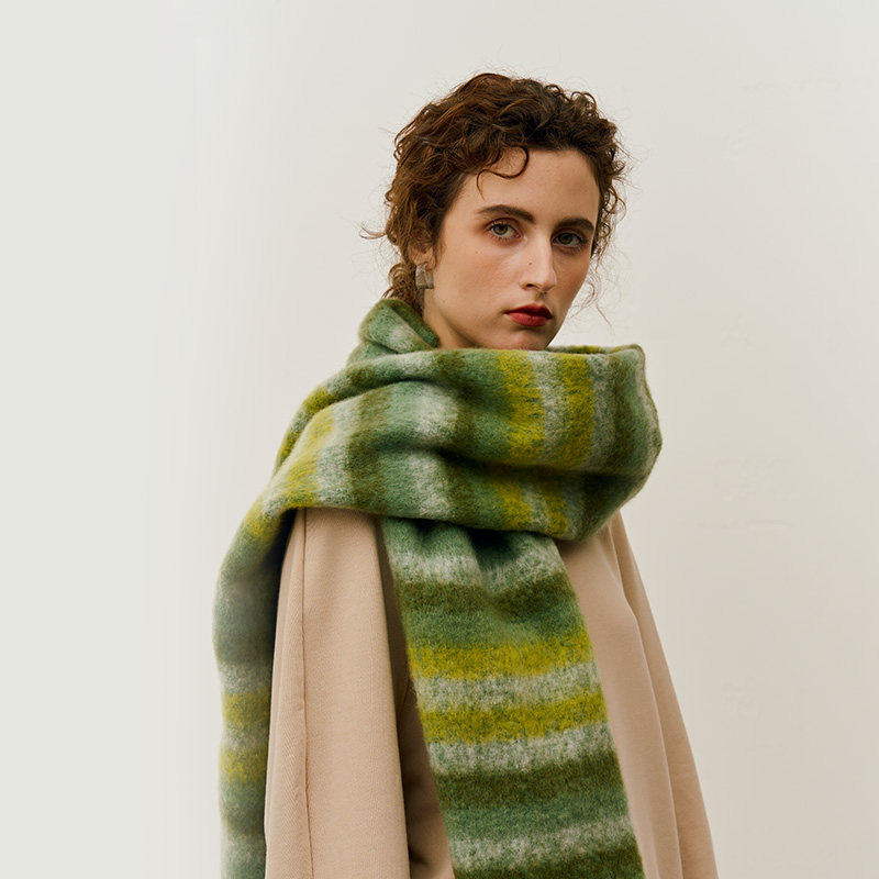 jessiejane围巾冬季女绿色披肩两用高级感韩系时尚秋冬女士配大衣