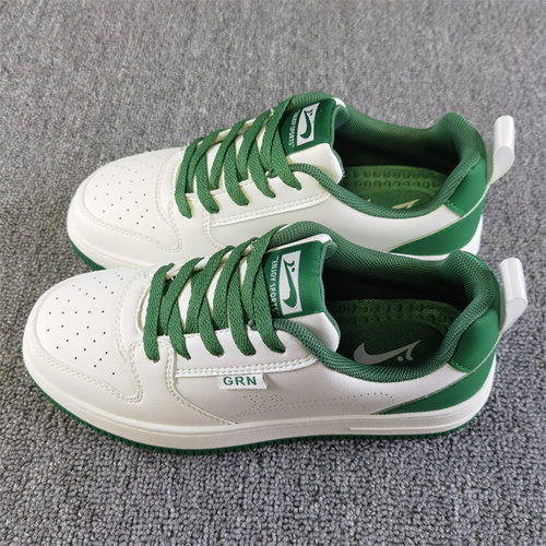 贵人鸟休闲鞋减震板鞋运动鞋轻便