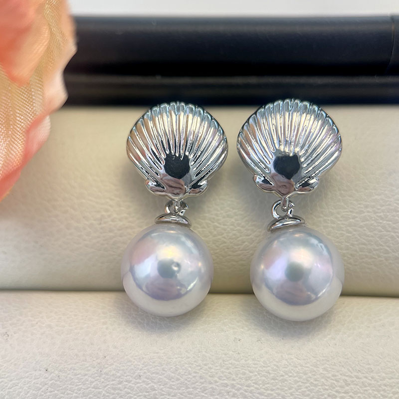 铜镀金经典灵动扇贝珍珠耳钉耳坠