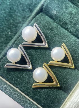 DIY珍珠配件 新款铜镀注金时尚通勤V字珍珠耳钉S925银针空托经典