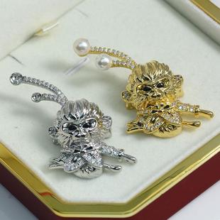 中国风金猴铜镀金胸针别针胸花配饰 斗战圣佛悟空大圣胸针2024新款