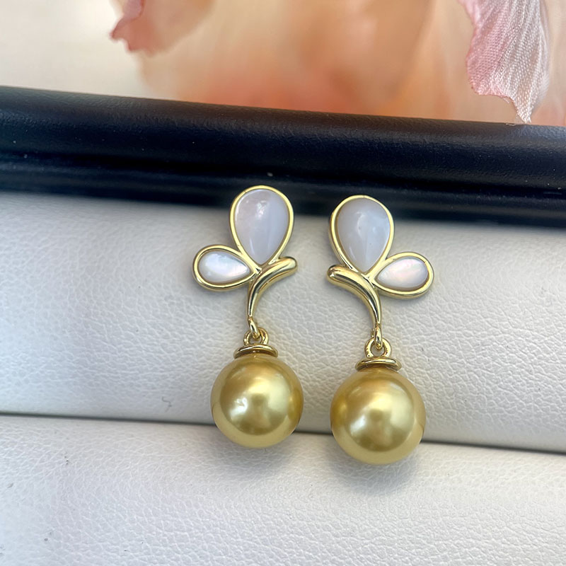 铜镀金精致小巧蝴蝶贝母珍珠耳钉