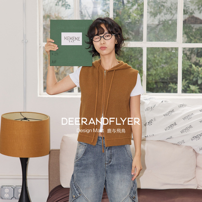 双开拉链连帽无袖针织马甲背心