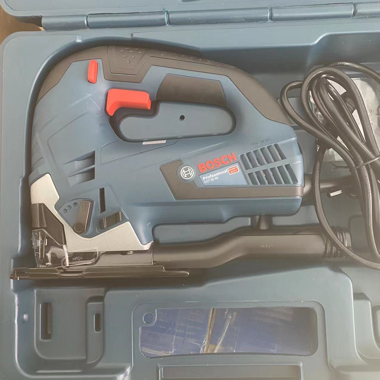 博世正品原装曲线锯GST90BE