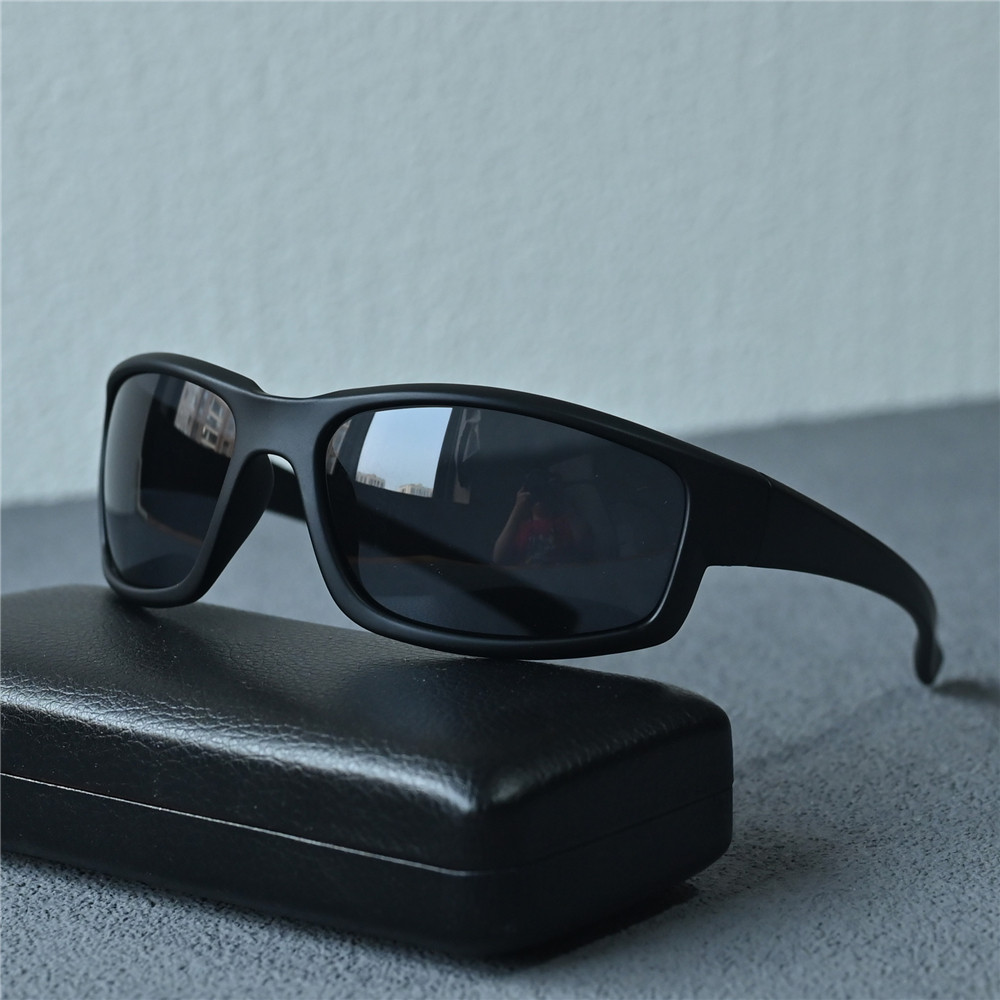 复古磨砂黑色偏光墨镜男女骑行防风镜太阳镜术后护目镜深黑色遮阳