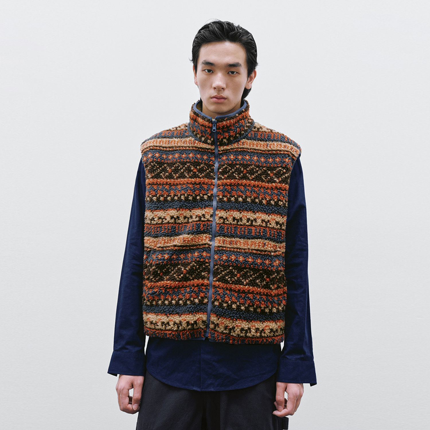 UR国内代购2025冬季男装休闲复古民族风提花立领马甲UML150074