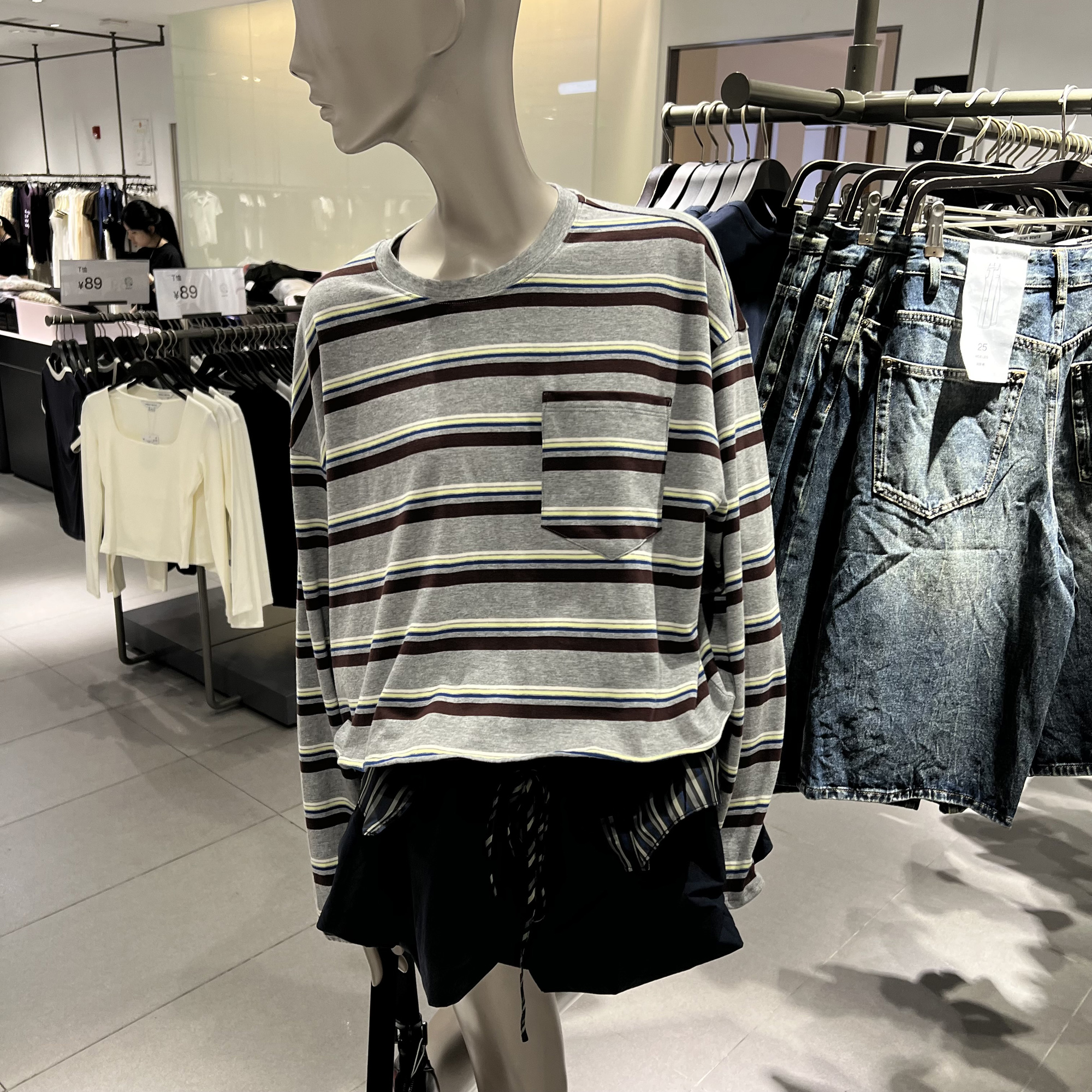 UR国内代购2025秋季女装泽西风撞色条纹贴袋棉质长袖T恤UYV450221