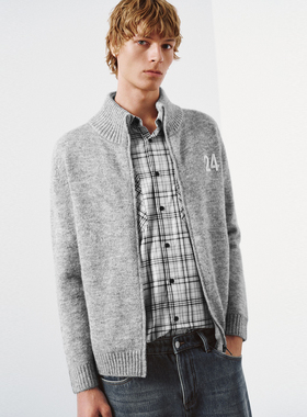 UR国内代购2025冬季男装休闲撞色刺绣立领短款针织开衫UUY950007