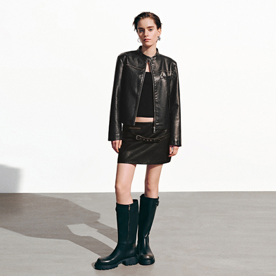 UR国内代购2025秋季女装时尚复古潮流做旧立领皮衣外套UYV150061