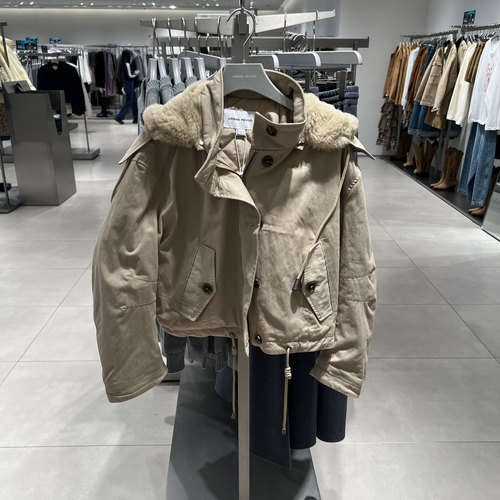 UR国内代购2025冬季女装琥珀流光风毛领连帽棉服外套UYL150115