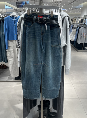 UR国内代购2025秋季女装潮流复古腰带弯刀棉质牛仔长裤UYV850195