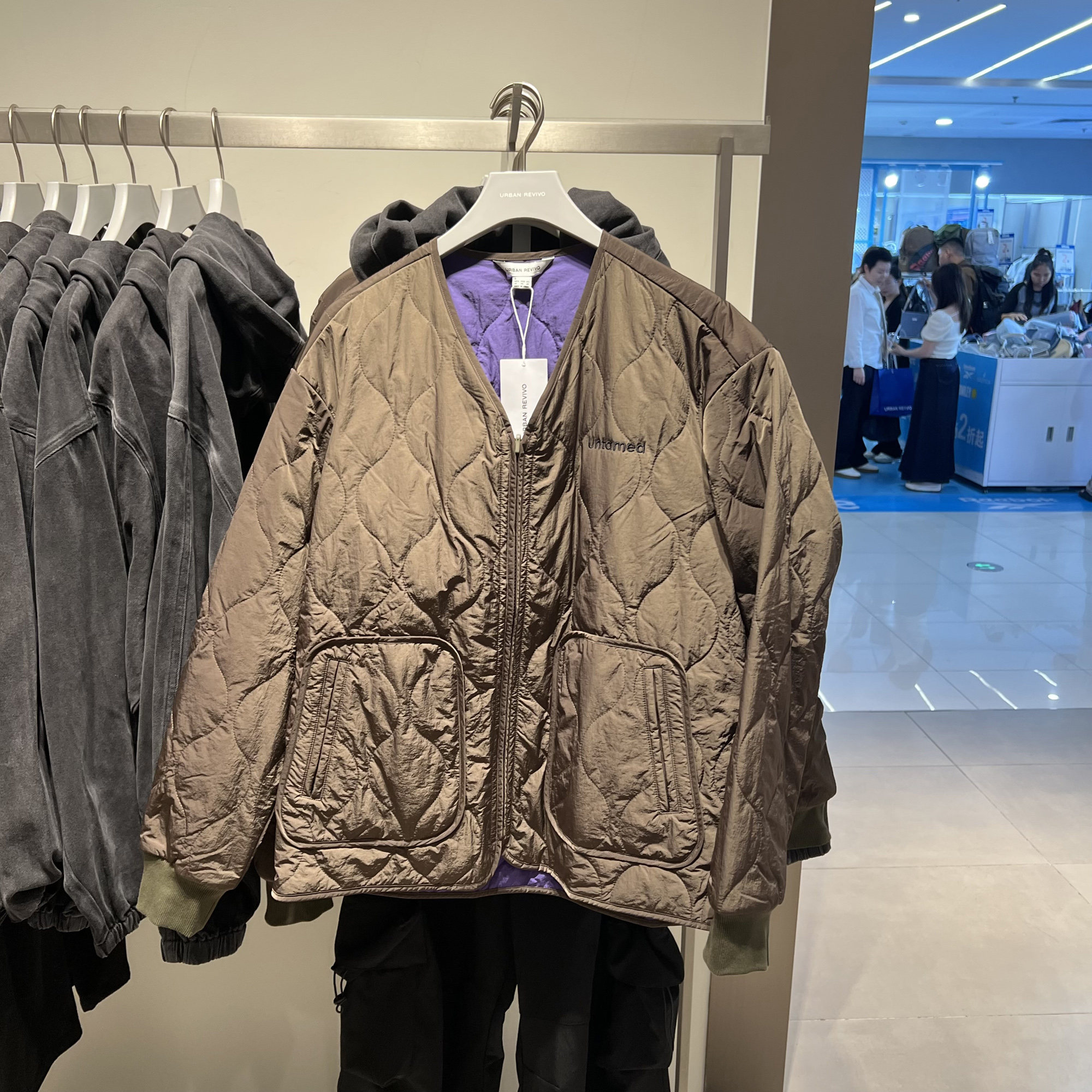 UR国内代购2025冬季男装潮流刺绣大口袋超宽松夹克外套UUV150040