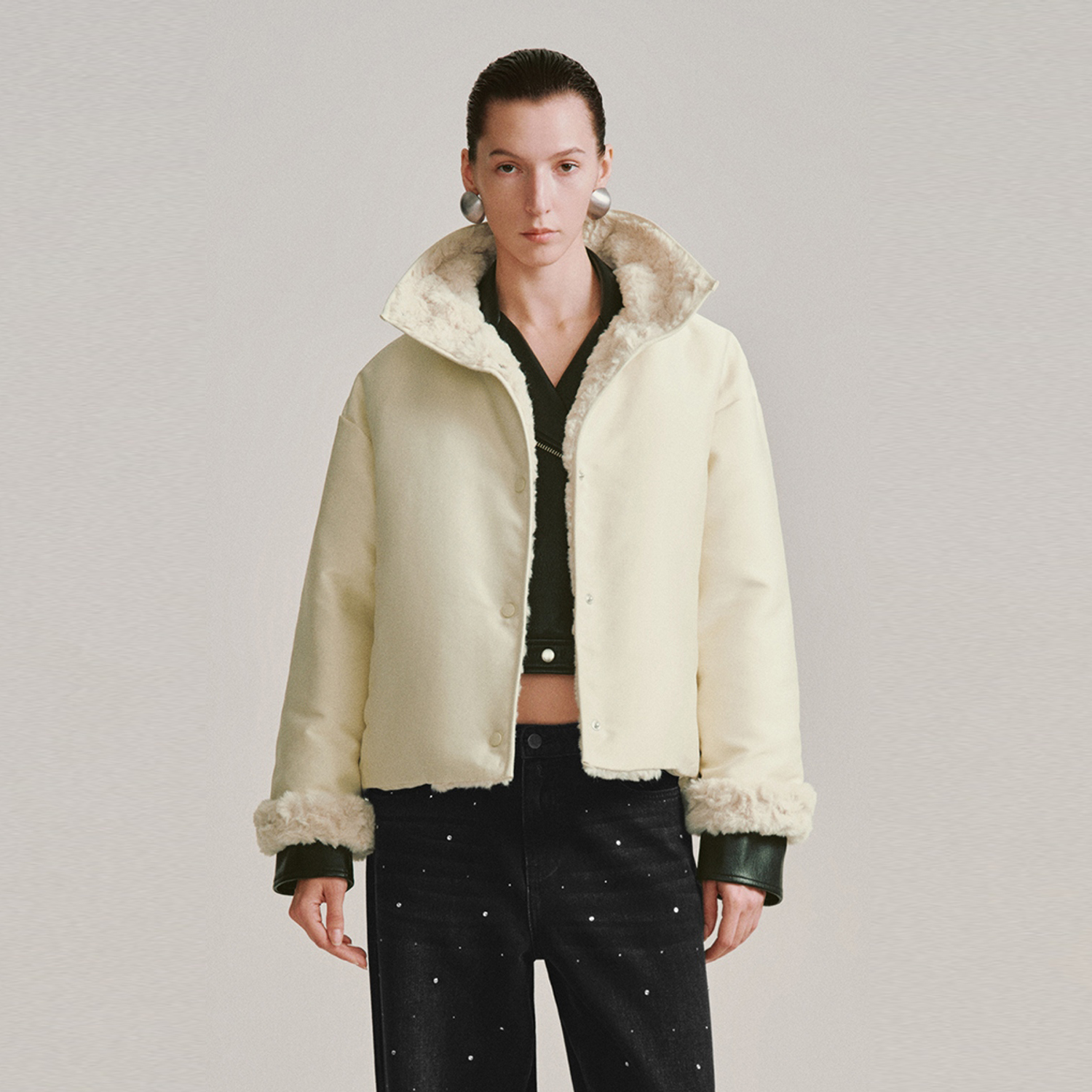 UR国内代购2025冬季女装简约休闲立领毛绒宽松羽绒外套UWG150133