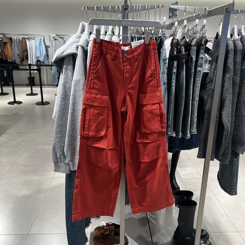 UR国内代购2025冬季女装潮流工装褶皱阔腿棉质休闲长裤UYV850167