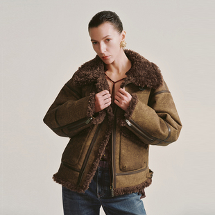 UR国内代购2025冬季女装琥珀流光风复古拼接毛绒外套UWH150100