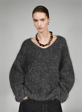 UR国内代购2026春季新款女装休闲气质毛绒V领针织衫UWU960002
