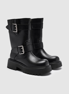 UR国内代购2025冬季女士摩登时髦潮流扣带圆头厚底靴子UAYS50106