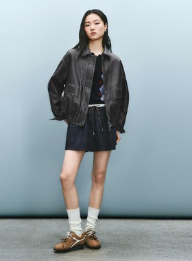 UR国内代购2025冬季女流光风都市摩登翻领宽松皮衣外套UYU150036