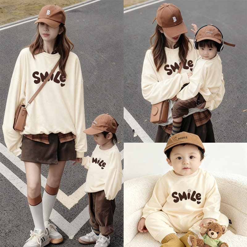 亲子秋冬装卫衣小月龄宝宝哈衣白天周岁宴全家装写真拍照童母女潮