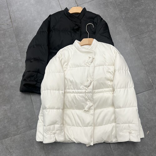 高端90白鹅绒羽绒服女冬季新款欧货时尚精致超好看真丝缎鹅绒服