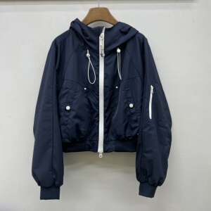 欧货女装春季新款时尚连帽显瘦冲锋衣宽松拉链夹克运动感百搭外套