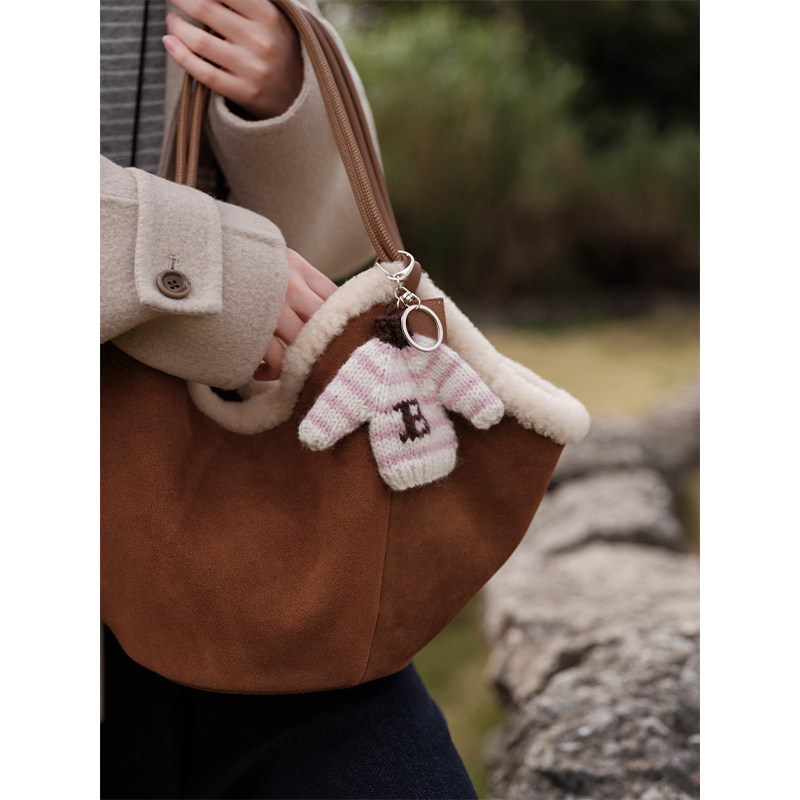 Botanique植物学手工钩织可爱小毛衣挂件,服饰配件/皮带/帽子/围巾,DIY编织材料包,淘宝优惠券,粉丝福利购,淘宝优惠卷