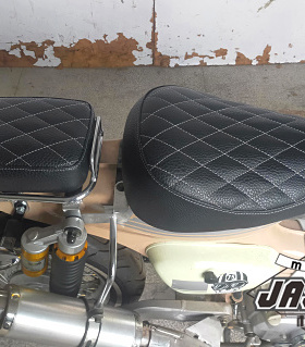 适用幼兽C50/C70行李架 CUB110后尾架 幼兽嘉陵CoCo改装后扶手